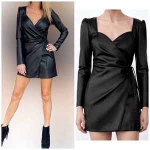 House of Harlow 1960 Black Vegan Leather Long Sleeve Mini Wrap Dress NWOT large